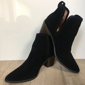 Lucky Brand Suede Ankle Boots